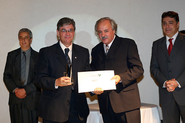 Premio Finep 2006.jpg